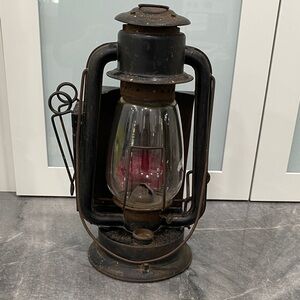 Vintage Black Rayo Kerosene Pony No. 21 Railroad Carriage Red Light Lantern